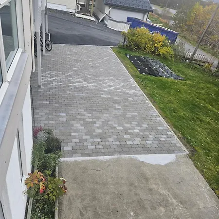 아파트 Small Cozy 3 Bed