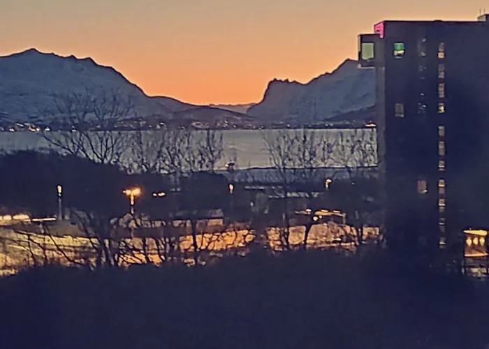 Small Cozy 3 Bed * Tromsø